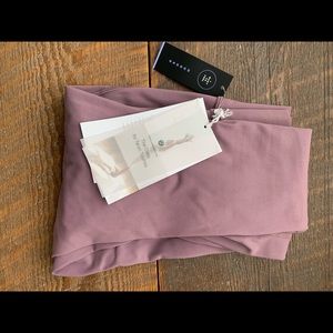 Lululemon Taryn Toomey Awakening Tight size 4